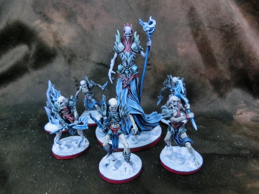 雪原の死の女王モリガンと凍骨鬼