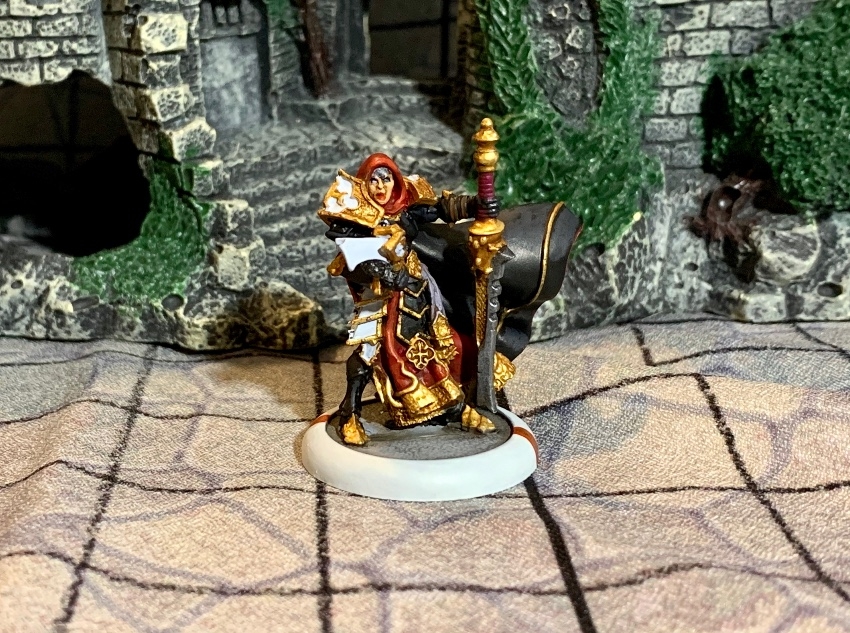 MENOTH:Knight Exemplar Officer