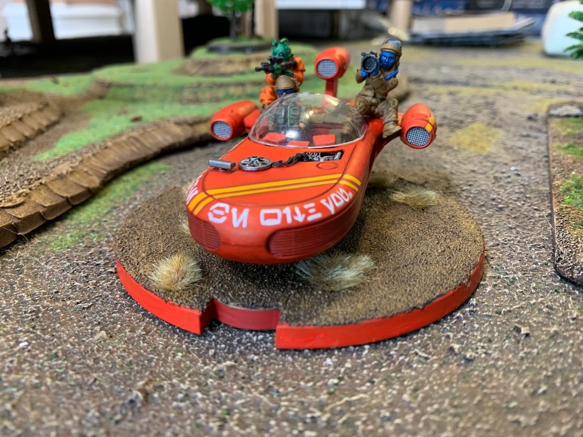 BBY0くらいの頃の反乱軍のランドスピーダー