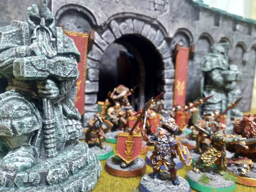 ドワーフの石像(トマリリオン)